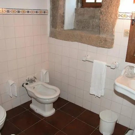 Quinta Da Torre De Refoios Séjour à la ferme *